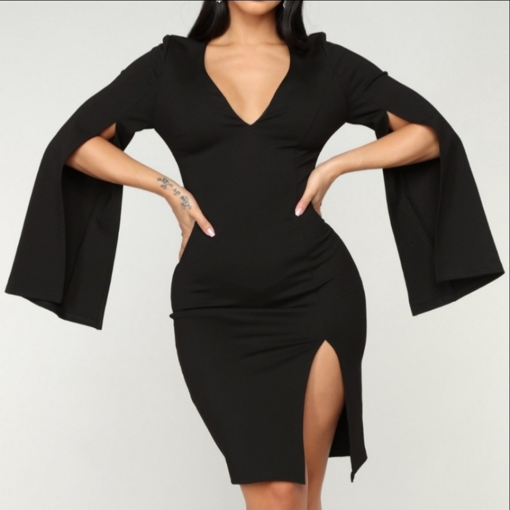 FashionNova 1x Deep V Midi Dress